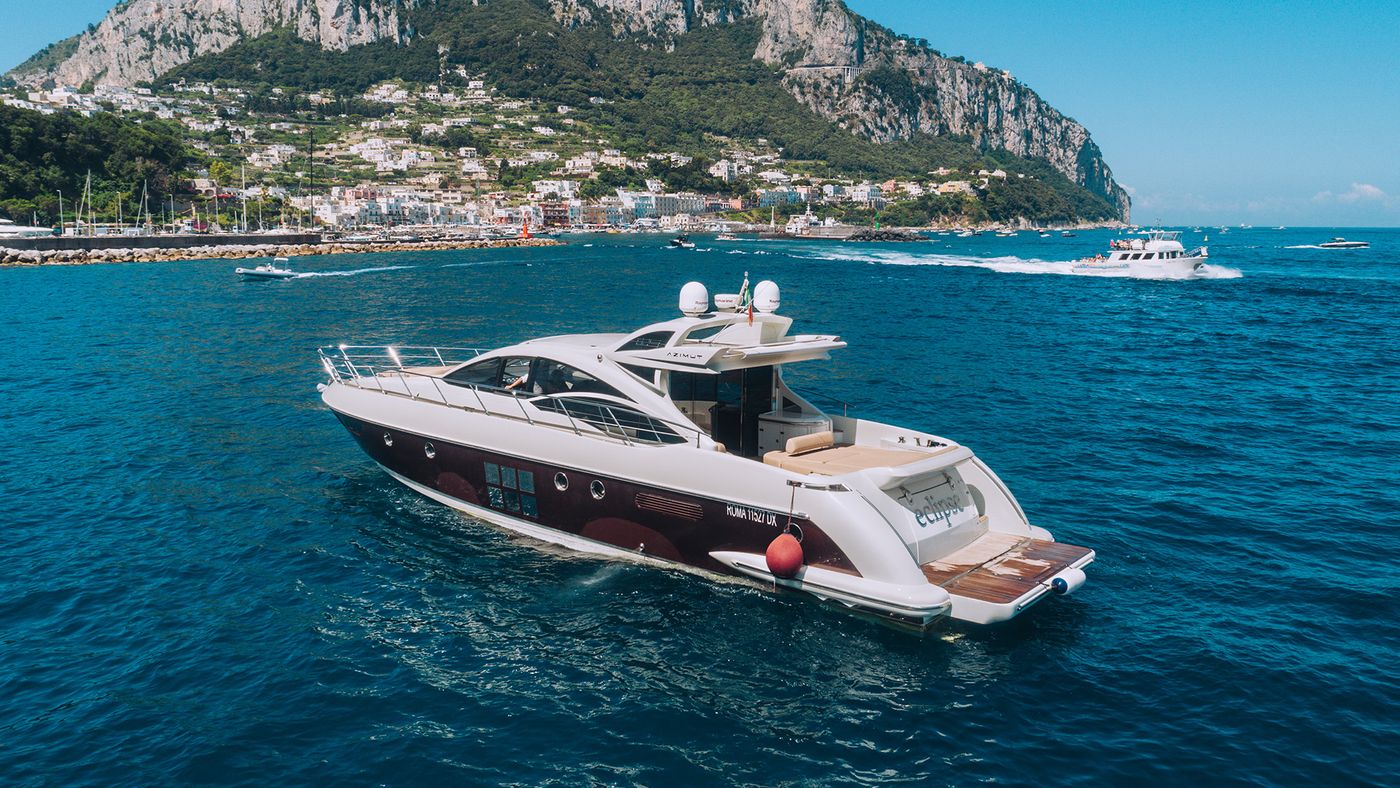 Azimut 62S