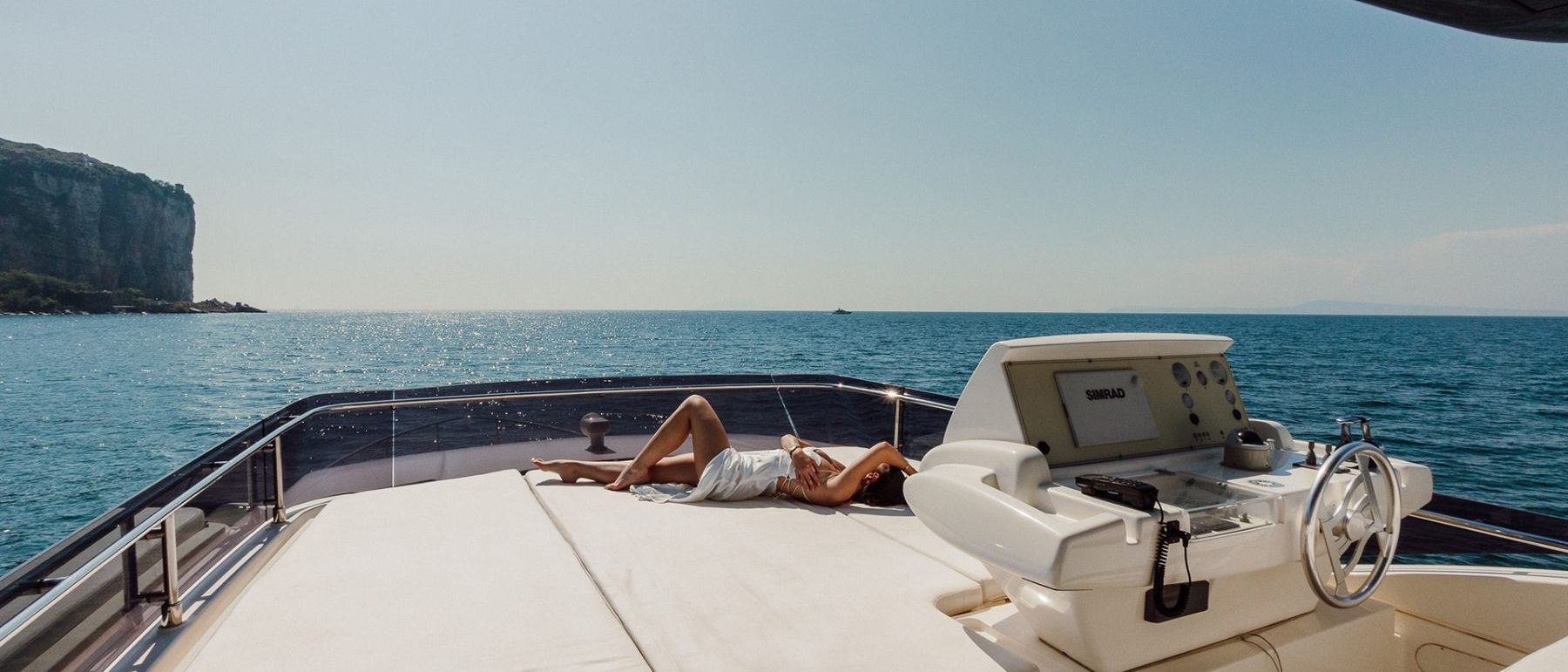 Mare Divino Luxury Charter