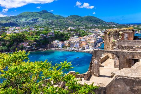 4 giorni Costiera Amalfitana Capri Ischia Procida e Sorrento